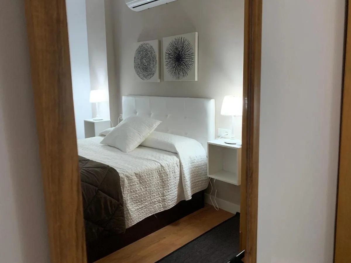 Apartamento La Mezquita-Catedral Córdoba 0*,